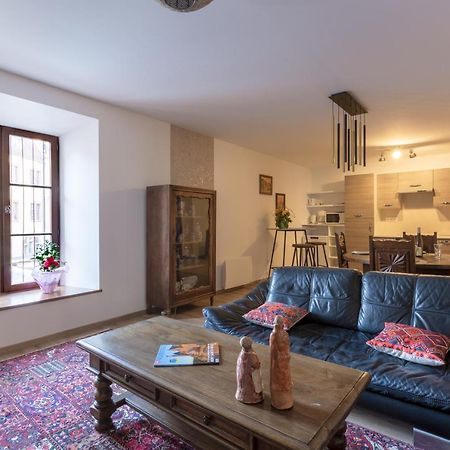 זלסטאט Le Rhenanus Jacques Taurellus - Appartement Duplex Au Calme - Centre Ville - Parking Gratuit מראה חיצוני תמונה